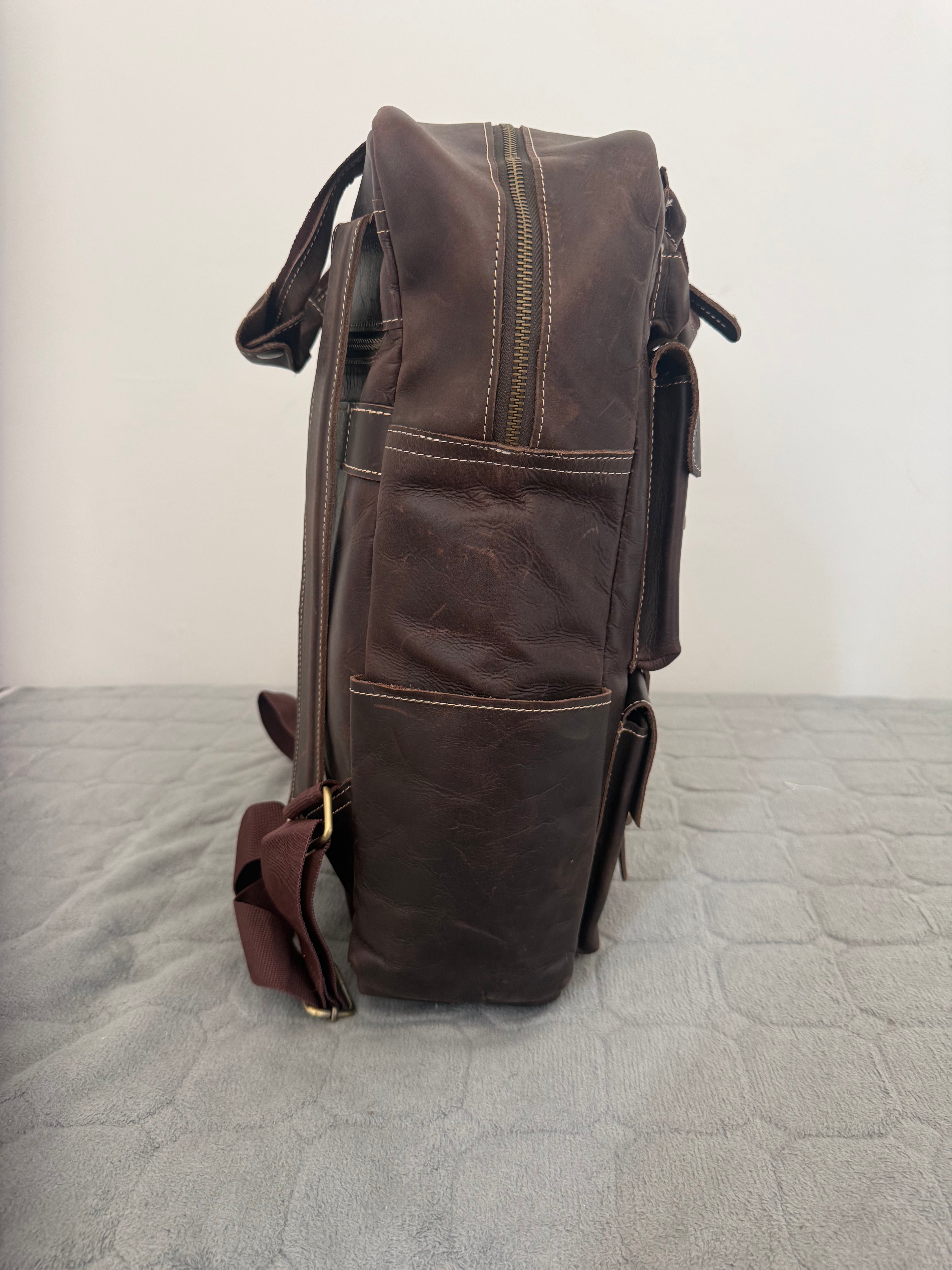 Vintage Leder-Rucksack in Dunkelbraun – Viele Fächer & viel Stauraum