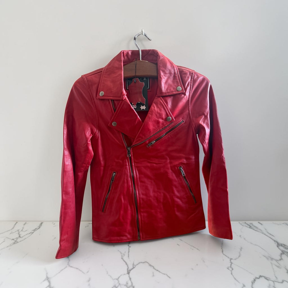 Rote Lederjacke | Echtes Leder | Handgefertigt | Garantie